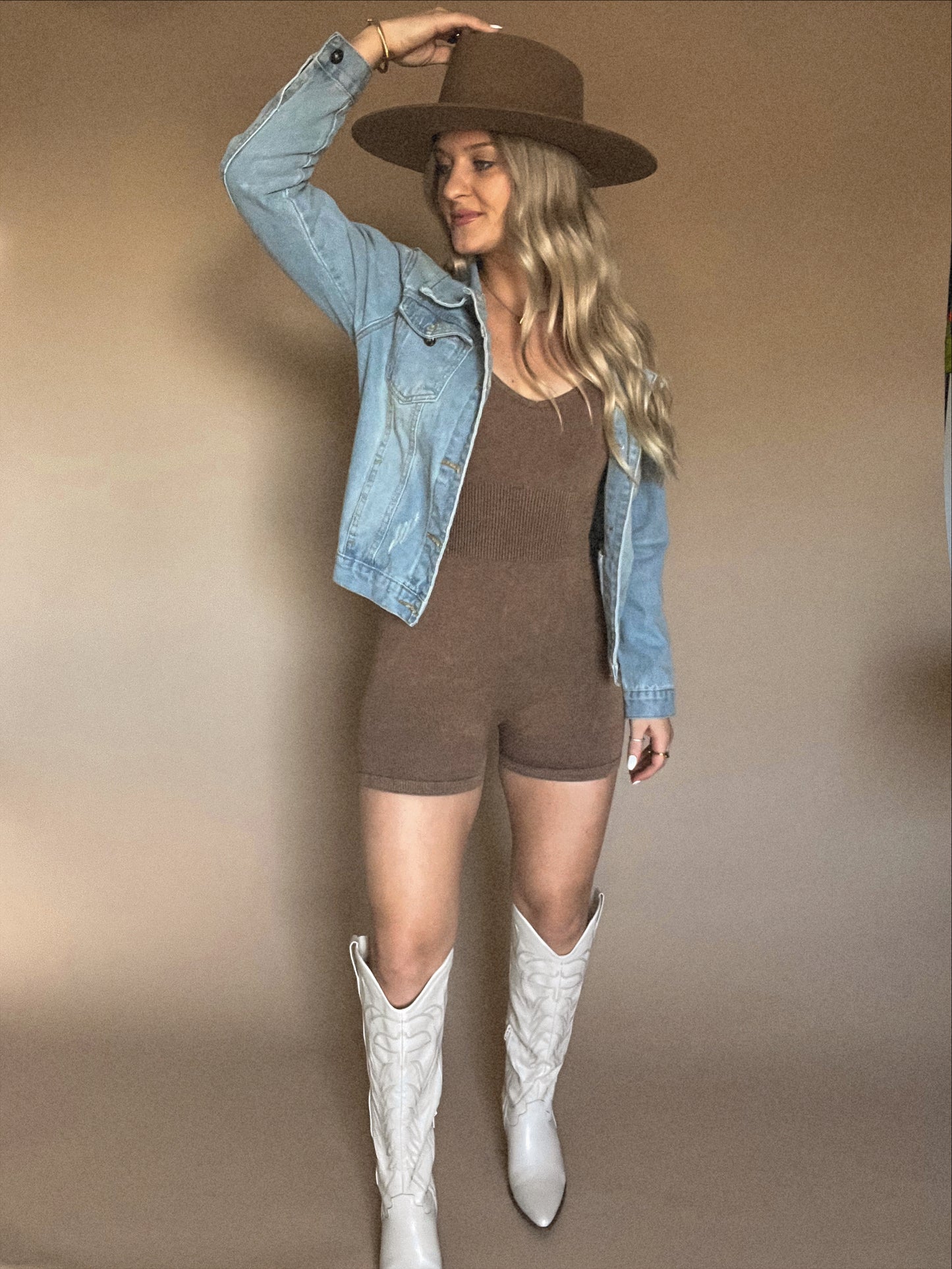 MOCHA BODYSUIT