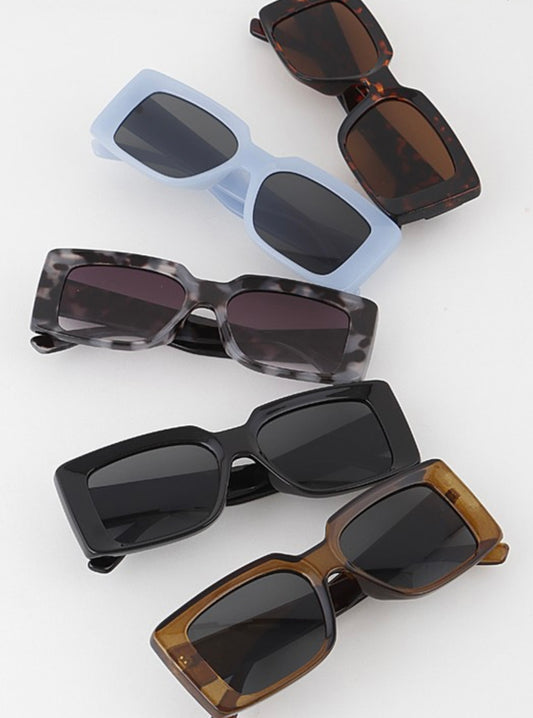 SQUARE FRAME SUNGLASSES